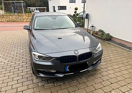 BMW 320d Touring Modern Line Modern Line