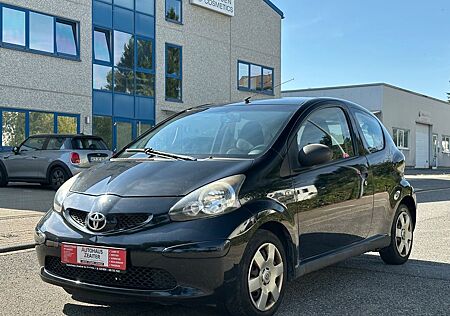 Toyota Aygo (X) Aygo AYGO Basis