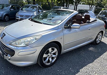 Peugeot 307 CC Cabrio/Diesel/1.Hand/Klima/Zentral/PDC/