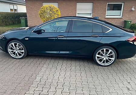 Opel Insignia 2.0 BiTurbo Diesel Ultimate Aut 4x4...