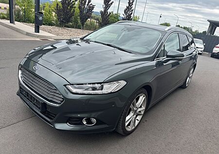 Ford Mondeo Titanium Navi*LED*Leder*AHK*PanoDach