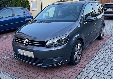 VW Touran Volkswagen 2.0 TDI DSG CUP,Standhzg,7Sitz,Navi,Pano