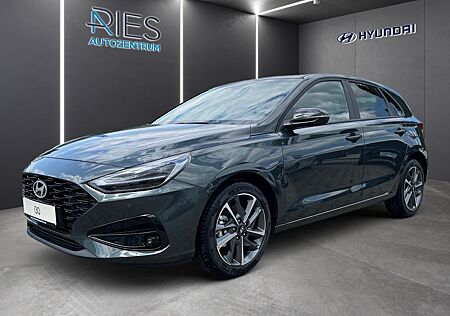 Hyundai i30 Advantage *Navi*KlimaA*Tempomat*SH*SonderMod