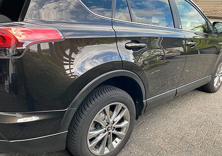 Toyota RAV 4 2,5-l-Hybrid Comfort Auto