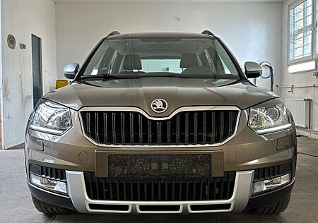 Skoda Yeti 2.0 TDI 4x4 DSG TOP Zustand