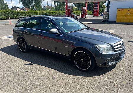 Mercedes-Benz 320 C Klasse