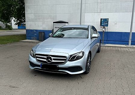 Mercedes-Benz E 220 d AVANTGARDE Autom. AVANTGARDE