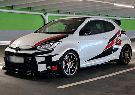 Toyota Yaris 1.6-l-Turbo GR High-Performance-Paket ...
