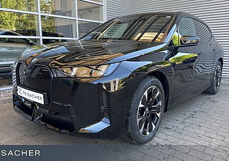 BMW iX A xDrive45 M-Sport,M-Sport PRO,SkyLou,AHK,DAP