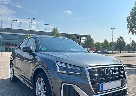 Audi Q2 35 TFSI S tronic S line