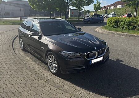 BMW 520i -