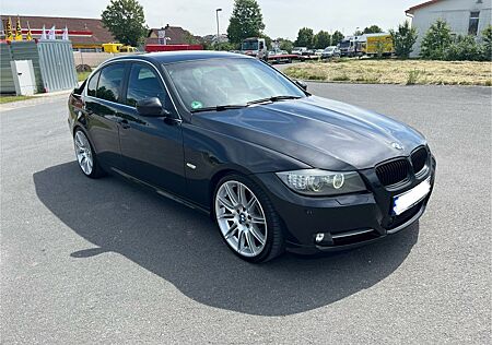 BMW 335ix /19 Zoll/Navi/ Bi-Xenon