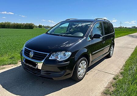 VW Touran Volkswagen 1.6 - 7-Sitzer, guter Zustand