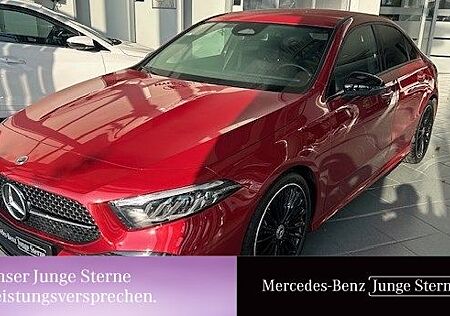 Mercedes-Benz A 250 4M Limousine AMG Night 19 Zoll Ambiente