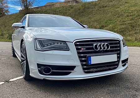 Audi S8 4.0 TFSI Quattro Carbon Ceramic Absolut VOLL