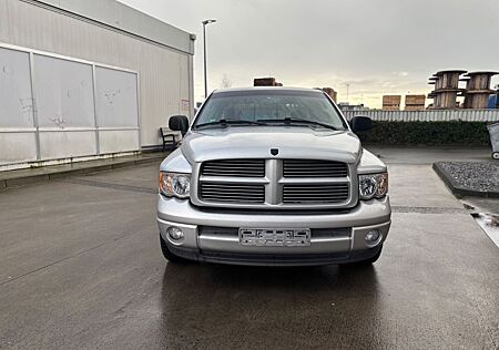 Dodge RAM 1500 Xenon Leder 6-Sitzer