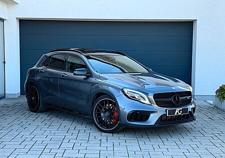 Mercedes-Benz GLA 45 AMG 4Matic Pano