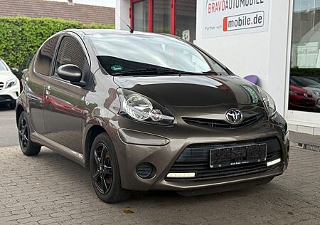 Toyota Aygo (X) Aygo AYGO Connect LED/KLIMA/AUX/TÜV/ISOFIX