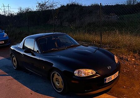 Mazda MX-5 1.6 16V 1.6