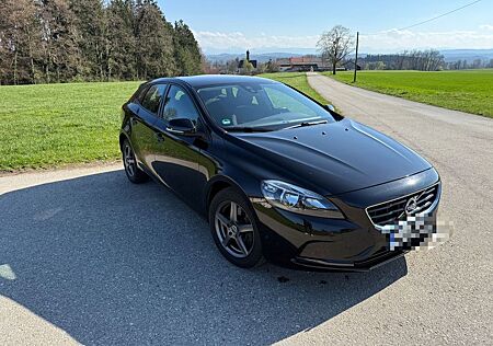 Volvo V40 D3 LINJE YOU! LINJE YOU!