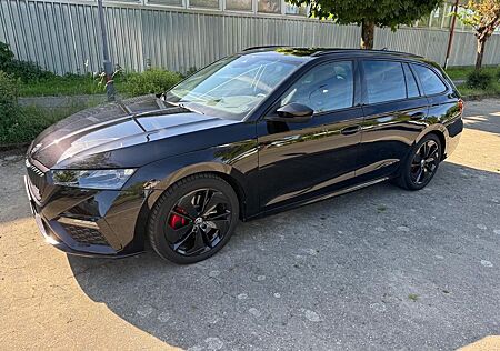 Skoda Octavia 2.0 TSI DSG RS Combi RS