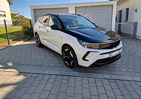 Opel Grandland X Grandland (X) 1.6 Hybrid4 GSe Auto GSe