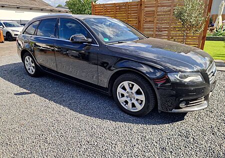 Audi A4 Avant Ambiente quattro