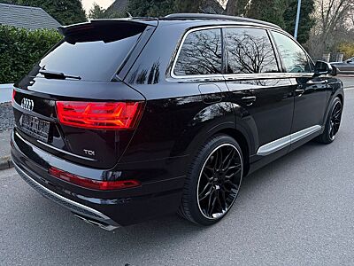 Audi SQ7 4.0 TDI-22ZOLL-PANO-AHK-LED-MEMO-LUFT-KAMERA