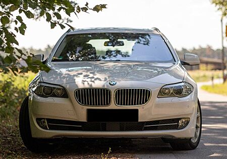 BMW 525d xDrive Touring -
