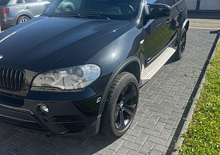 BMW X5 xDrive40d - Motor Klappert