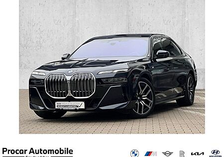 BMW 740d xDrive M Sport SkyPano DA/PA Prof Standhz.
