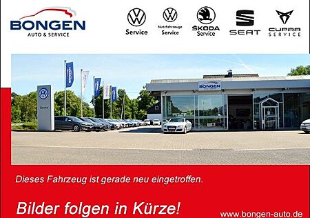 VW Touran Volkswagen Comfortline 1.5 TSI DSG 7 Sitzer Navi Rüc