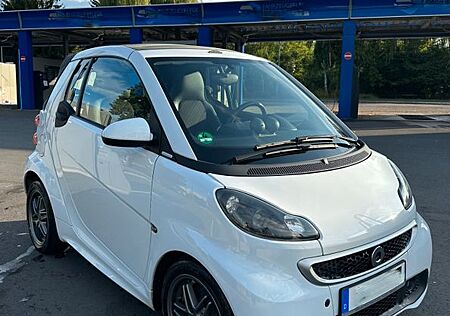 Smart ForTwo 451 Cabrio - Brabus Tailor Made - weiß/ grau