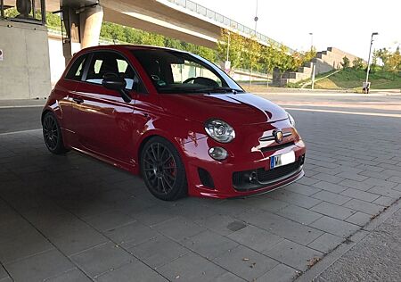 Abarth 500 1.4 T-Jet 16V -