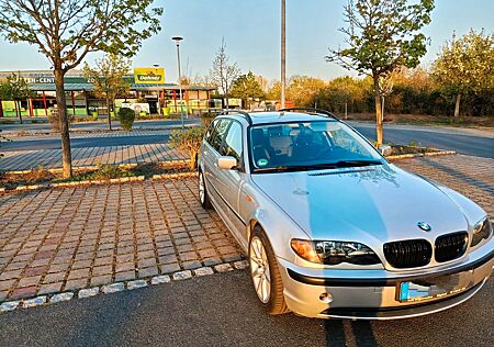 BMW 325i touring -