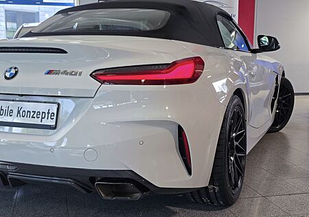 BMW Z4 M ,ACC,Kessy,H&K,Hud,M-Sport,Live-Pro,19"