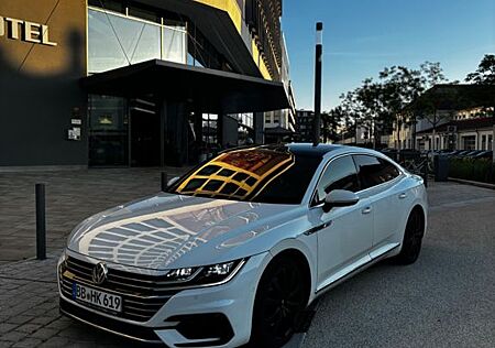 VW Arteon Volkswagen 2.0 TDI SCR 176kW DSG 4MOTION R-Line ...