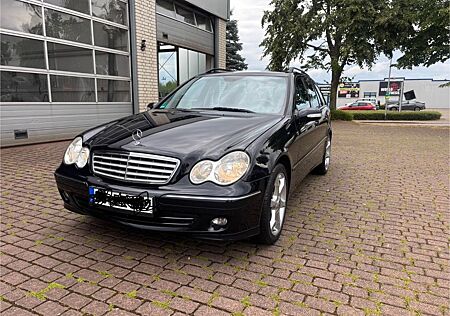 Mercedes-Benz C 220 CDI T AVANTGARDE Sport-Edition