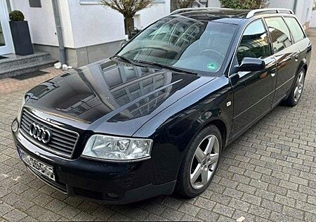 Audi A6 2.4 Avant -