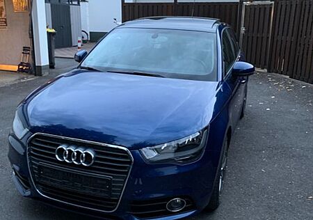 Audi A1 1.4 TFSI S cod tronic Ambition Sportback ...