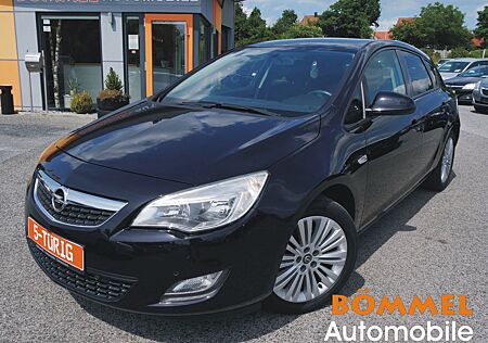 Opel Astra J Lim., 5türig, Lenkrad+Sitzh.,TÜV NEU,Alu