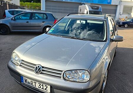 VW Golf Volkswagen 1.6 FSI TÜV NEU|SERVICE NEU|VIELE REPERATUR