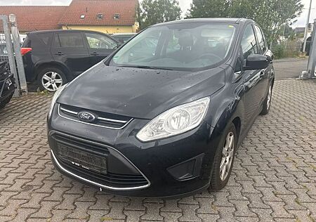 Ford C-Max 1,6 EcoBoost 110kW Titanium