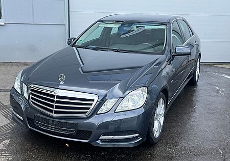 Mercedes-Benz E 200 CGI*BI-XEN*NAVI*SHZ*KEYLESS*