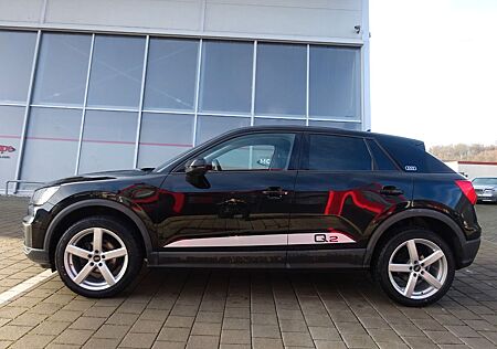 Audi Q2 35 basis 1,5 TSI ACT DSG