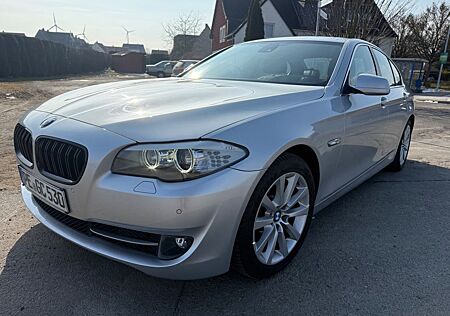 BMW 530d HeadUp/ Bi-Xenon/ gr. Navigation