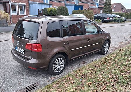 VW Touran Volkswagen 1.4 TSI EcoFuel Highline Highline