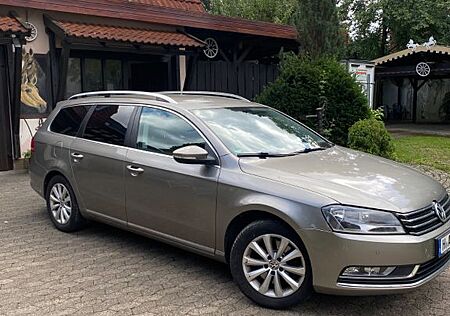 VW Passat Volkswagen 1.4 TSI Comfortline BlueMotion Tech C...