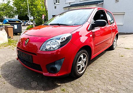 Renault Twingo mit neuem TÜV