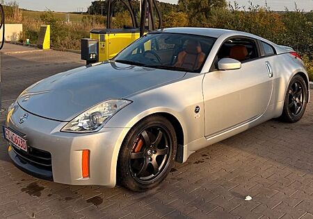 Nissan 350Z Pack 3.5l 313 PS HR Bose Sitzheizung Rays